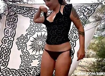 A Cute Couple Fucks In The Bushes In Public Nature  CAM4