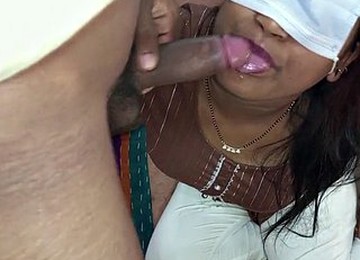 Jawan Maid Ladki Ne Deep Blowjob Diya Morning Me