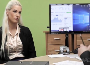 Seductive Chick With Big Boobs Rides Dick For A Lot