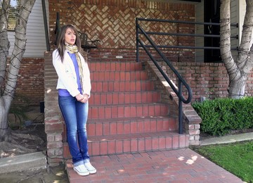 Kimmy Feels Very Kinky And Is Ready For The Missionary Pounding