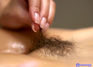 Sensual Massage Ends With Sophia Grace Licking Stacy Cruz's Puss