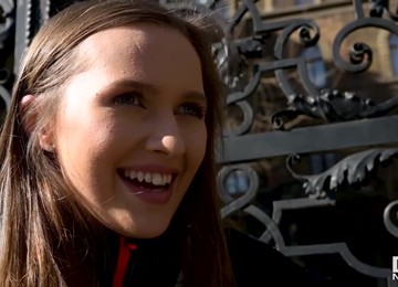 Hottie Czech Arousing Stacy Cruz Steamy For Deepthroating