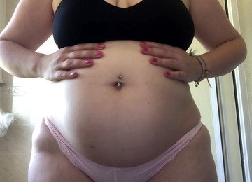 Belly Bloat, Belly Stuffing, Belly