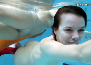 Nude Fashion Shows Catwalk, Shower, Underwater Anime