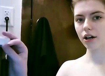 Amateur Webcam Young Masturbates And Teases