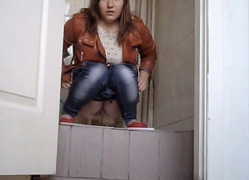 White Stranger Chubby White Chick In The Toilet Room