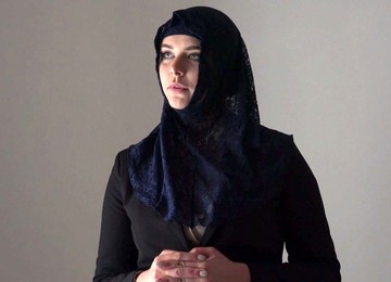 Mad Bundy & Nikky Dream In Rich Muslim Lady Nikky Dream Wants To Buy Apartments In Prague - Porncz