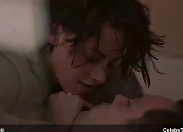 Kristen Stewart Nude Kissing
