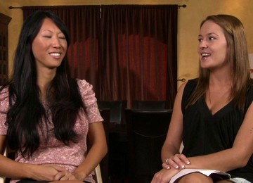 Stunning Asian Lesbian With Nice Juggs Getting Her Pussy Fingered