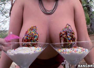 Busty Alison Tyler Likes It When A Guy Sucks On Her Big Boobs