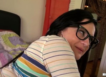 Slutty Bitch Gets A Dick In Her Butt !