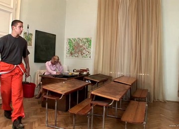 Delightful College Teacher In Glasses Getting Her Shaved Pussy Screwed Hardcore In Close Up Shoot