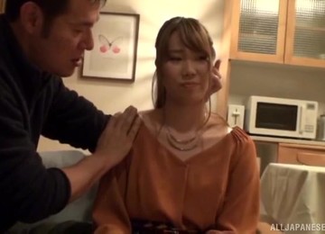 Natural Tits Hottie From Japan Gives A Blowjob And Gets Fucked