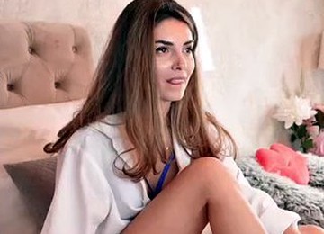 Lonely Redhead Babe Masturbates Close Up With Food And Toys