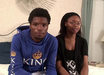 Ebony Teen Shares Hot Amateur XXX Play With Horny Boyfriend