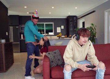 Cheating Girlfriend Kimmy Kimm Rids His Best Friend Like A Star