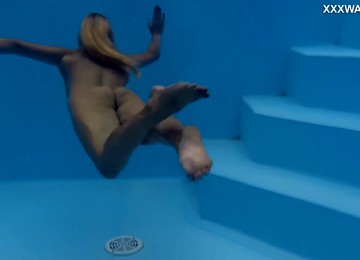 Emily Ross - Russias Best In And Out Of Pool