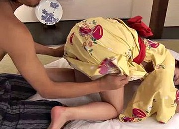 Sakura Hirota And Her Boyfriend Touch And Fuck