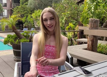 Emma Starletto Was Outside Taking Selfies And I Got Her Number