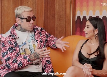 Importvideosmodel, From The Rear