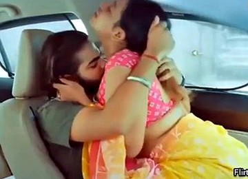 Bhabhi Ki Car Me Tapatap Chudai