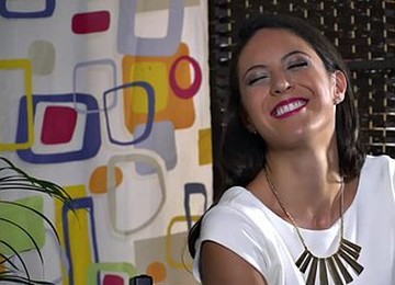 Pretty Lady Exposes Her Hung Sub In Public