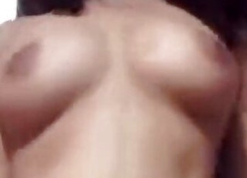 Hot Pakistani Slut Dancing Nude.shacking Tits