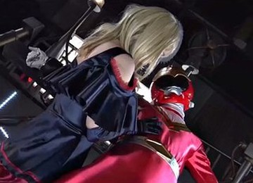 Blonde Femdom With Bizarre Fetish