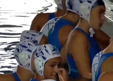 Voyeur Comes To The Water Polo To Film The Girls Buttocks
