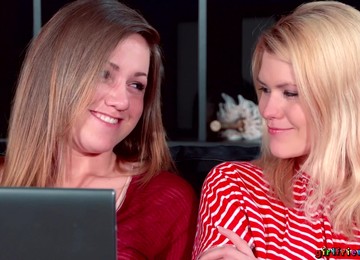 Gorgeous Lesbo Incredible Xxx Clip