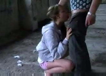 Russian Hooker Deepthroat Blowjob