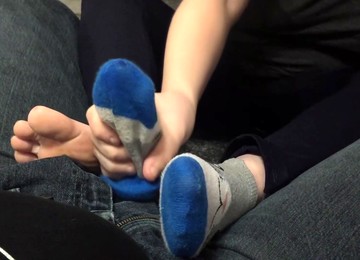 Sockjob Handjob Cum In Sock