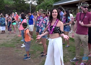 Amateur Outdoors Video With Hot Babes Being Naughty For The Camera