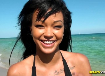 Beautiful Babe Horny Sex Scene