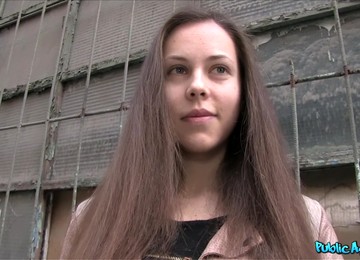 Dark Haired Lady Babe With Stunning Figure Fucks For Money