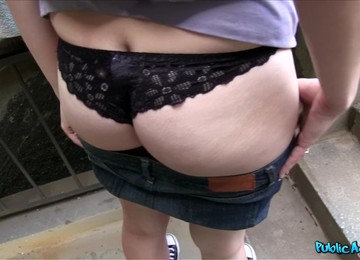 Tempting Nerdy Blondie Horny Sex Video