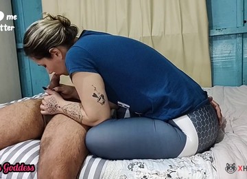 Cuckold Feet, Aunt New