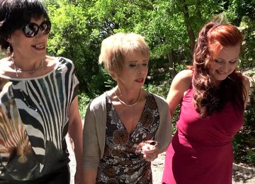 Group Fucking With Mature Woman - Esmeralda M. And Ryanne