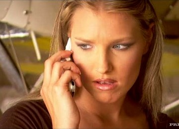 Hottest Threesome Outdoors With Slut Slurping Cum Off!