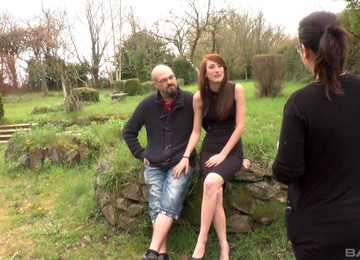 Aroused Amateur Wife Filmed For The First Time When Getting Laid Like A Slut