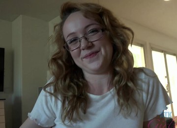 Fingering Leads To Kinky Fucking With Bubble Butt Nikole Nash