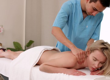 Blonde Poly White Gets Her Shaved Pussy Fucked After A Massage