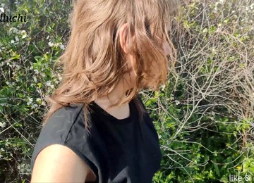 Naughty 18-year-old Teen Stops Smoking To Give A Rough, Sloppy Oral Pleasure In Public