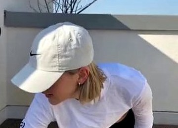 Stefanie Giesinger Hot Workout