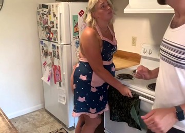 Sharing Bed, Share Bed, Sleeping Grandmother