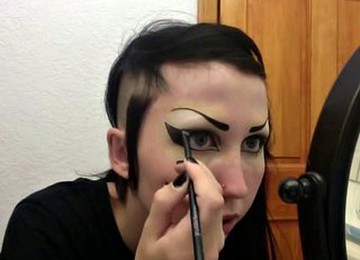 Sexy Dirty Gothic Makeup