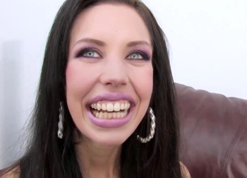 Dark Haired Skinny Cock Slurper Getting Fucked Sideways On The Couch