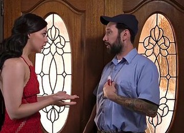 Tricked Slut Fucked By A Hardcore Fucker Doggy Style