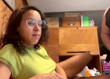 Chubby Hairy, Embrasser Avec La Langue