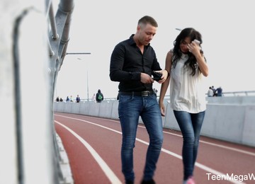 Oral Sex Is Something That Roxy Sky Prefers With Her Horny Friend